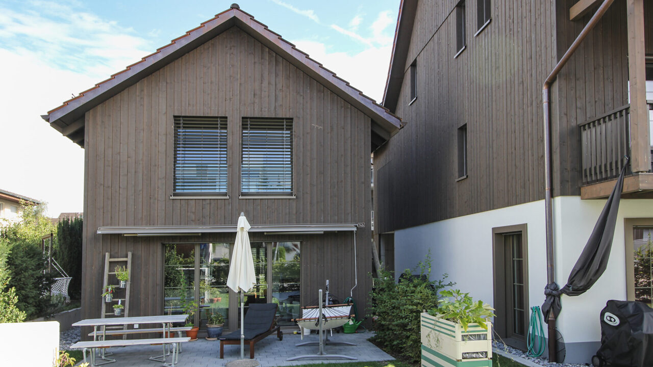 Einfamilienhaus in Grüningen Slide 2