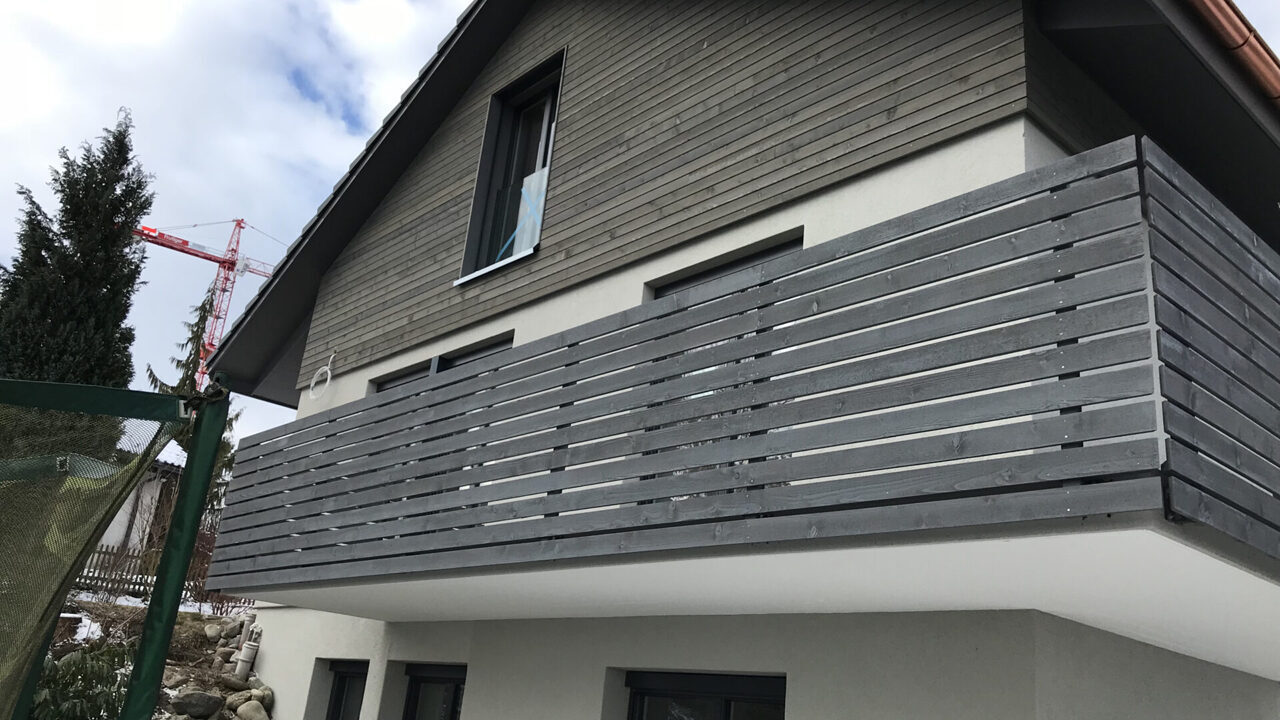 Dachaufstockung in Forch Slide 2