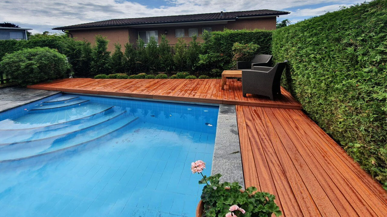 Poolumrandung in Küsnacht Slide 1