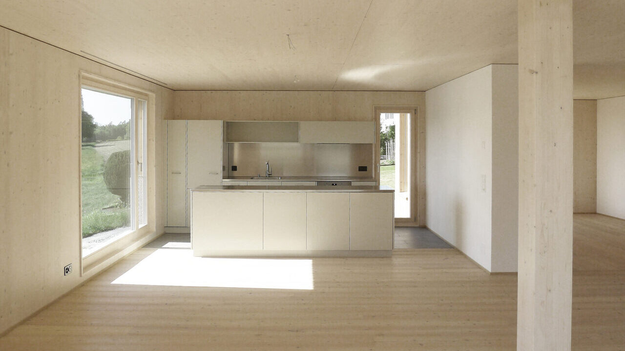 Mehrfamilienhaus in Grüt Slide 2