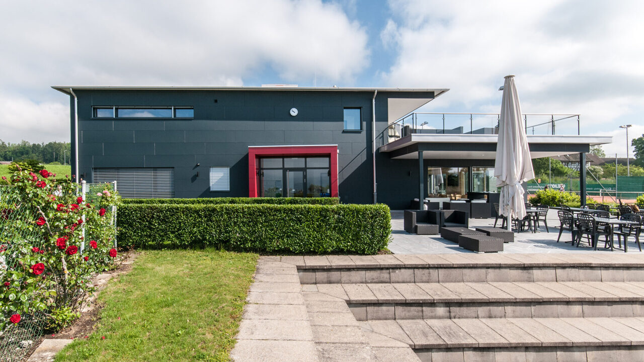 Clubhaus Tennisclub Frohberg in Stäfa Slide 1