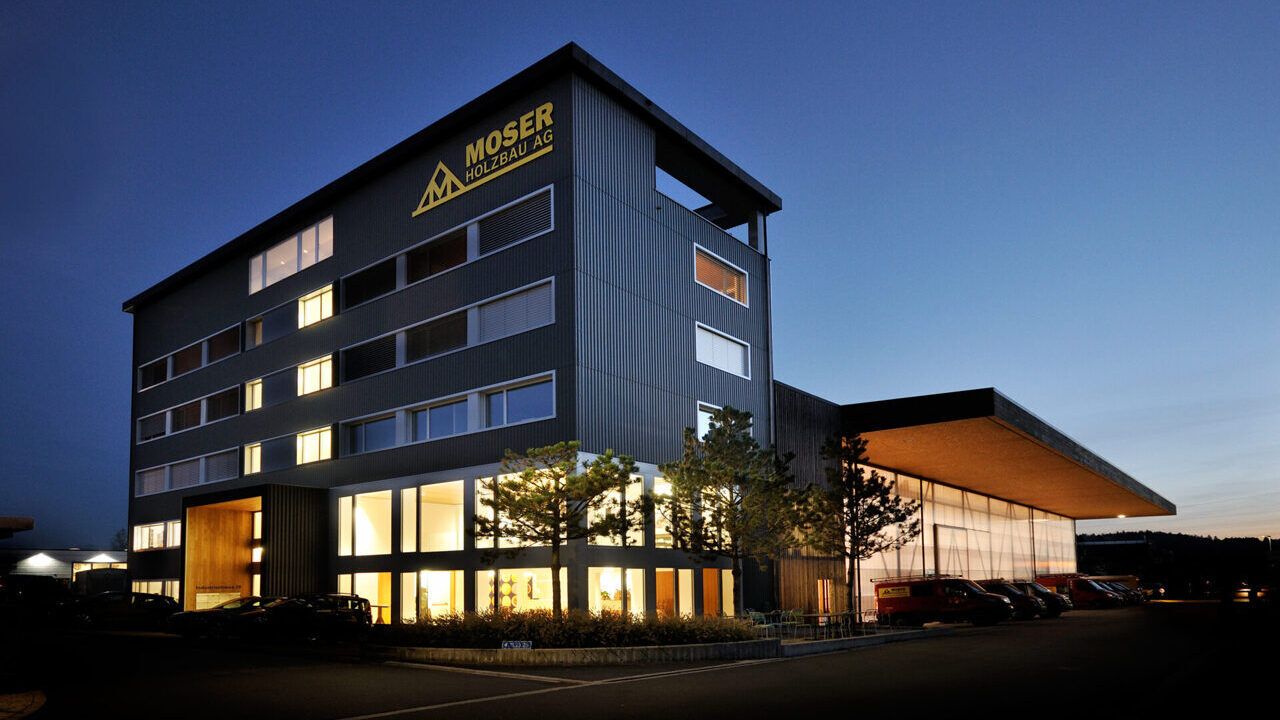 Mehrfamilienhaus in Gossau ZH Slide 1