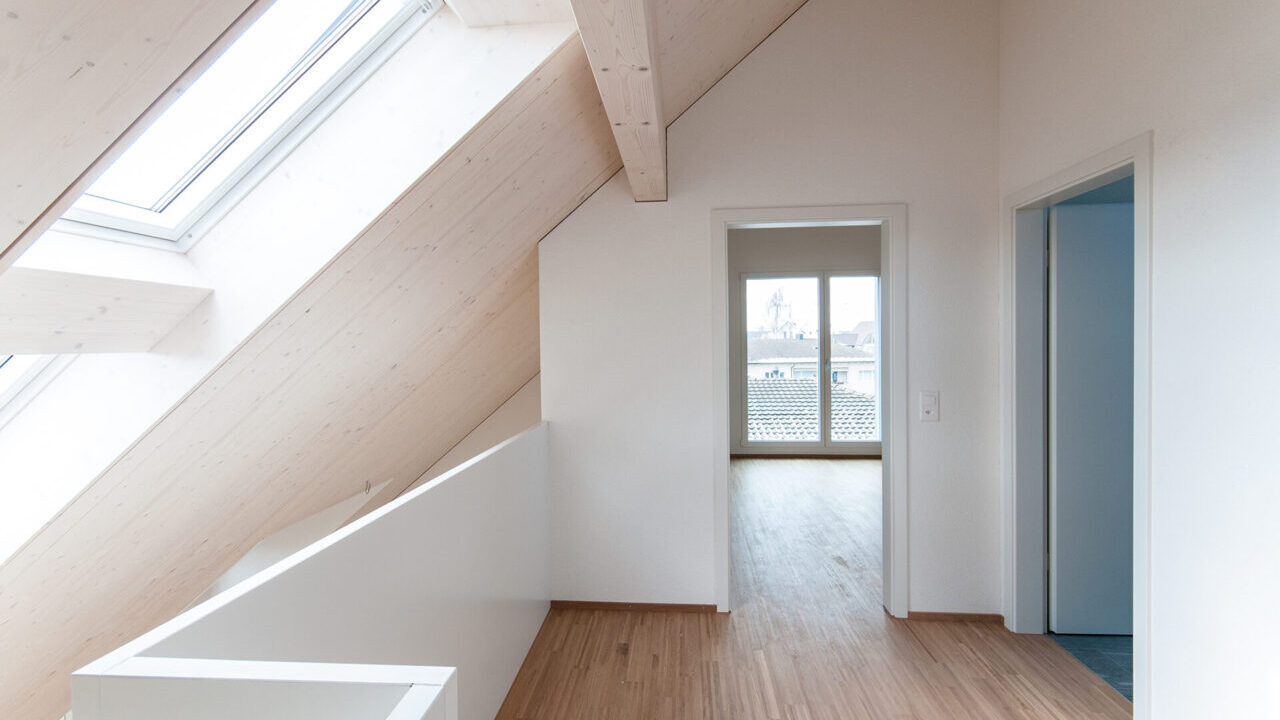 Mehrfamilienhaus in Grüningen Slide 6