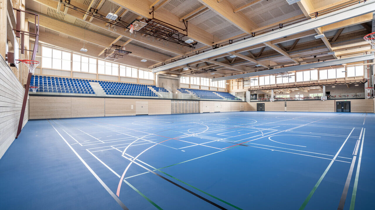 Multifunktionshalle in Gossau/ZH Slide 3