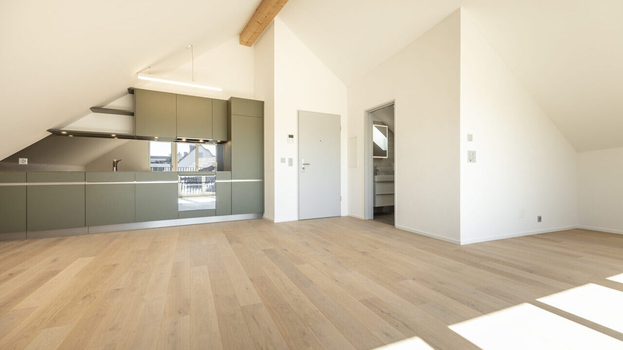 Mehrfamilienhaus in Pfaffhausen Slide 8