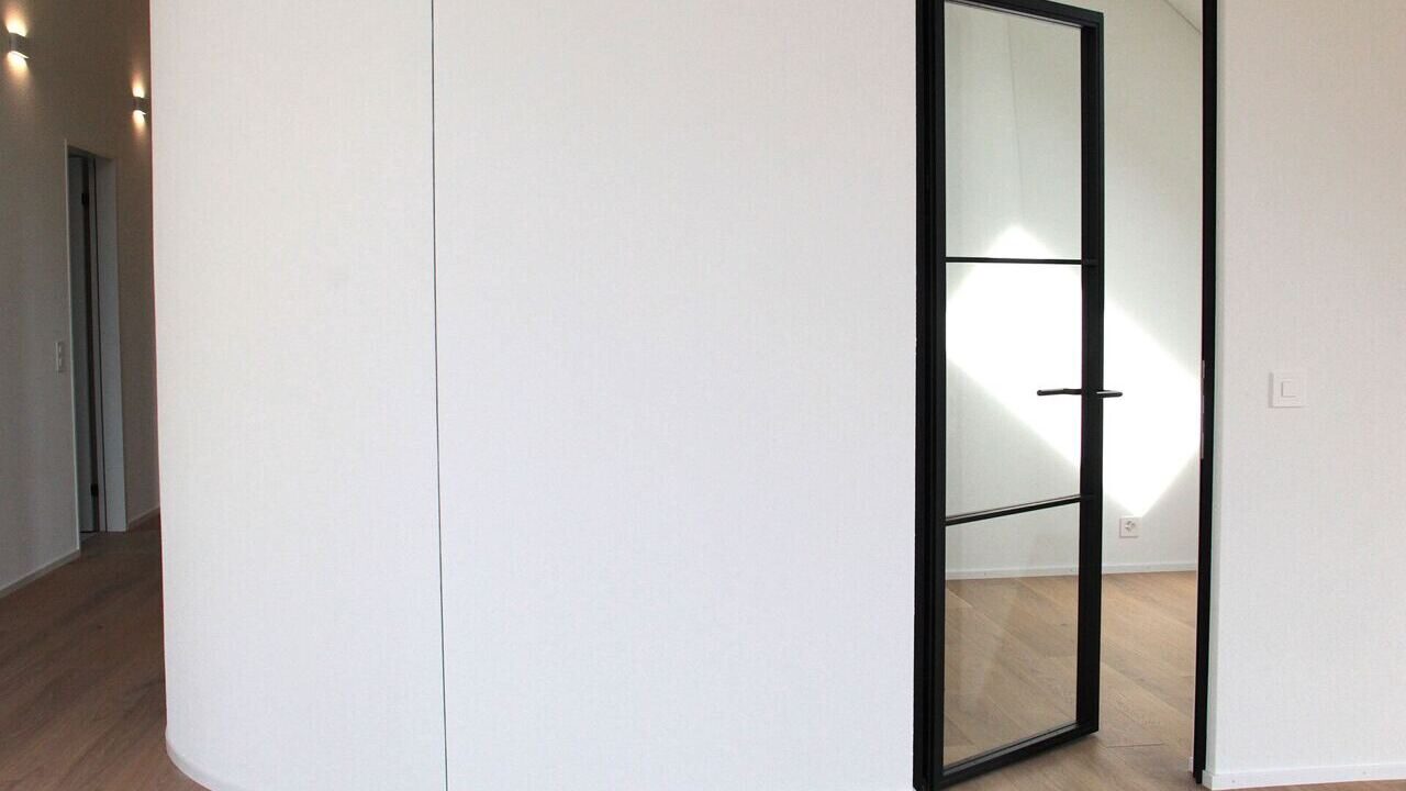 Mehr- und Doppelhäuser in Egg Slide 10