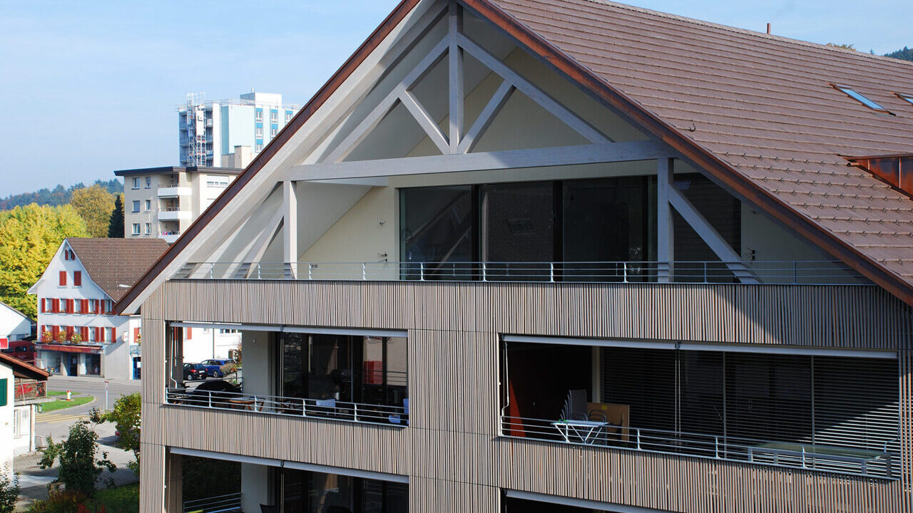 Mehrfamilienhaus in Hinwil Slide 2