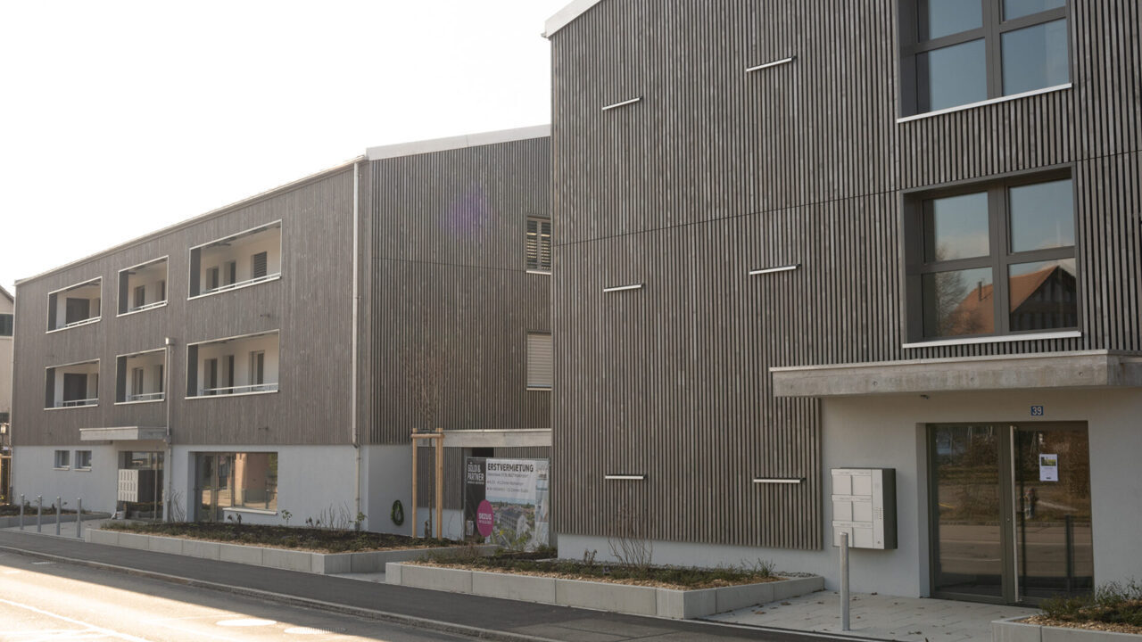 2 Mehrfamilienhäuser in Mönchaltorf Slide 4