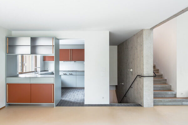 Zwei-Generationenhaus in Ebmatingen