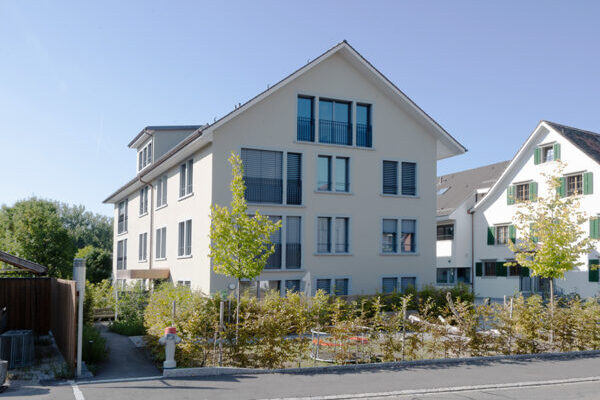 Mehrfamilienhaus in Pfaffhausen