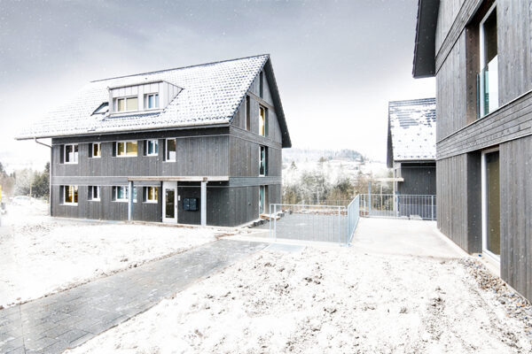 Mehrfamilienhäuser in Bäretswil